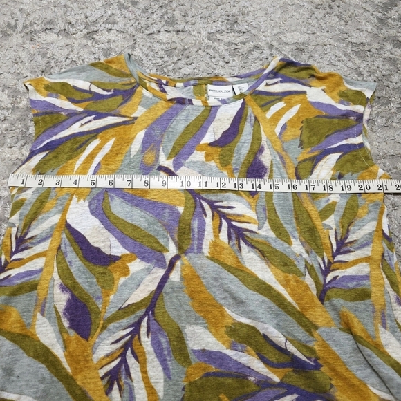 RACHEL ZOE 100% Linen Short Sleeve Multi Color Leaf Blouse, Button Back w/ Vent - Picture 9 of 15